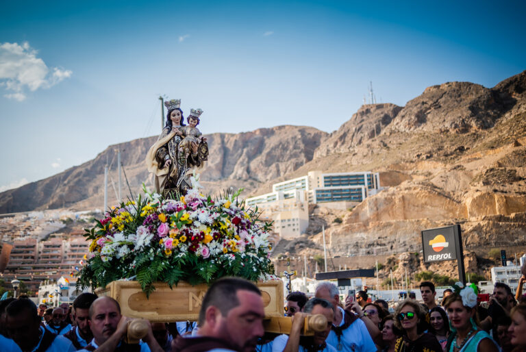 PROCESION MARITIMA VIRGEN DEL CARMEN